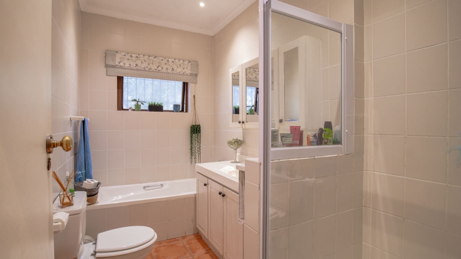 3 Bedroom Property for Sale in Constantia Western Cape
